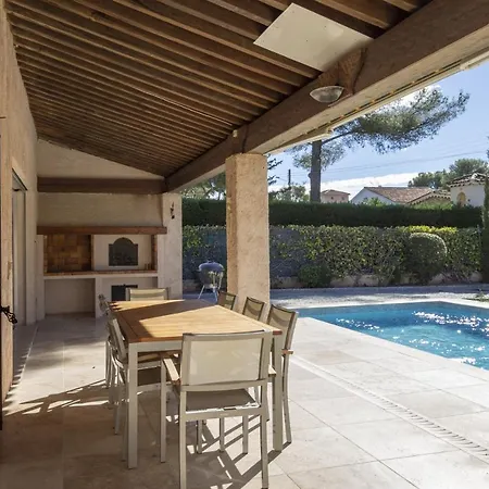 Willa Maison Esterel In Saint-raphael Saint-Raphaël