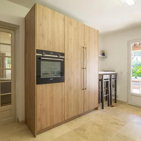 Maison Esterel In Saint-raphael Willa *