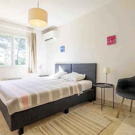 Vila Maison Esterel In Saint-raphael