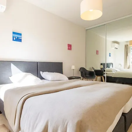 Maison Esterel In Saint-raphael Willa