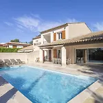 Maison Esterel In Saint-raphael Willa