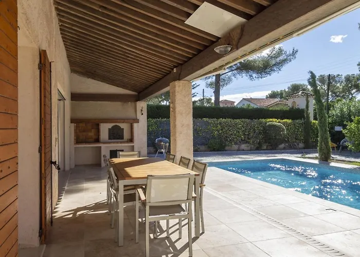 Villa Maison Esterel In Saint-raphael Saint-Raphaël